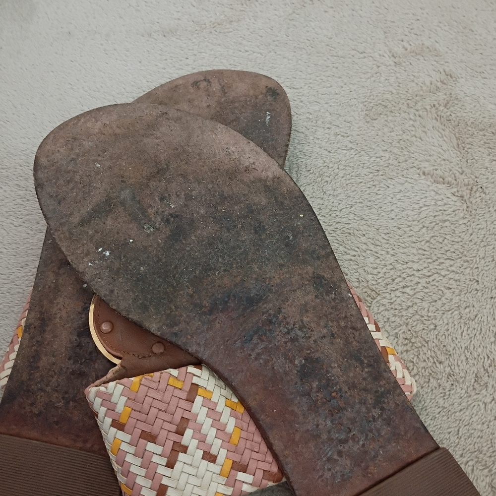 Patos Disk Sandals.No Size Tag See Pic.For Measurements.Small Skrach On Disk. - Picture 8 of 11